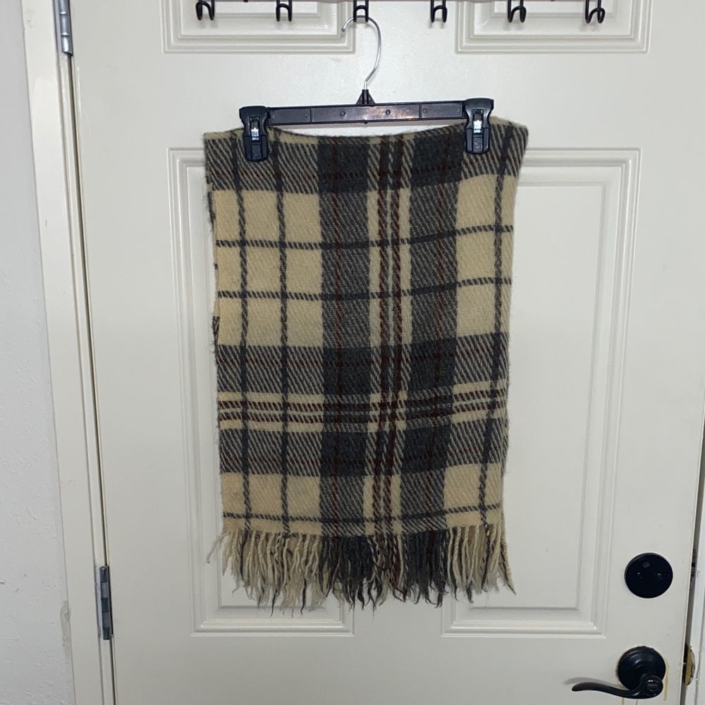 Plaid Wool Scarf in Brown and Cream